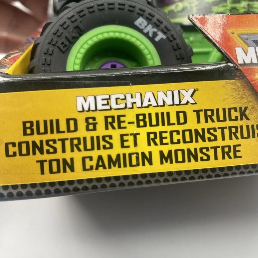 Monster Jam‎ Mechanix Grave Digger Build & Rebuild 1:32 Race Truck Kit